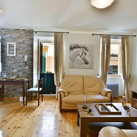 Espianade House Apartment